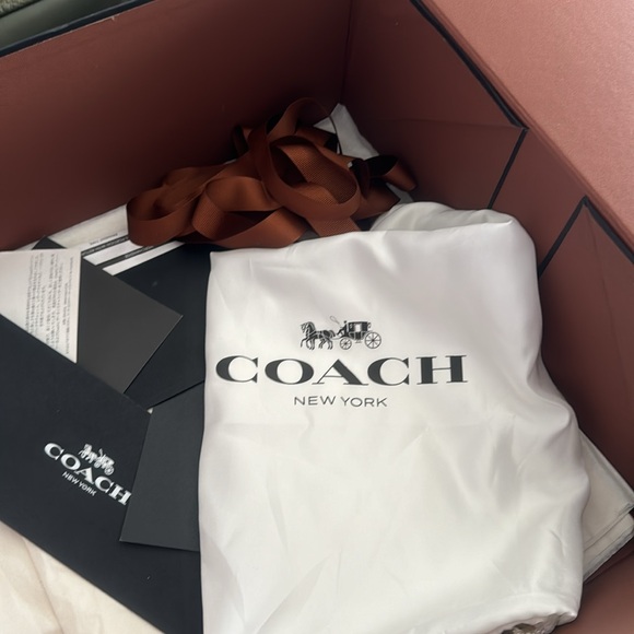 Coach backpack - Picture 10 of 11